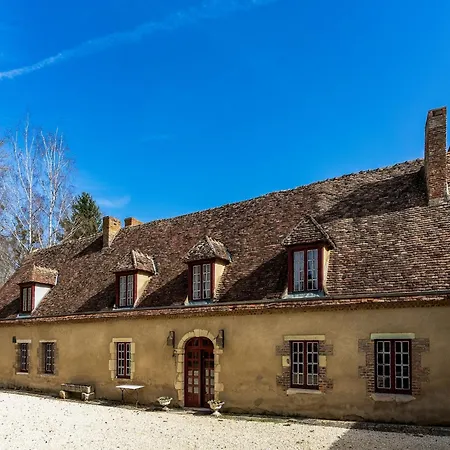 Beautiful Castle In With Private Pool Le Veurdre